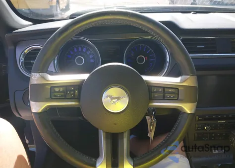 2014 Ford Mustang Gt Premium из США, поврежденный, VIN 1ZVBP8FF8E5245909